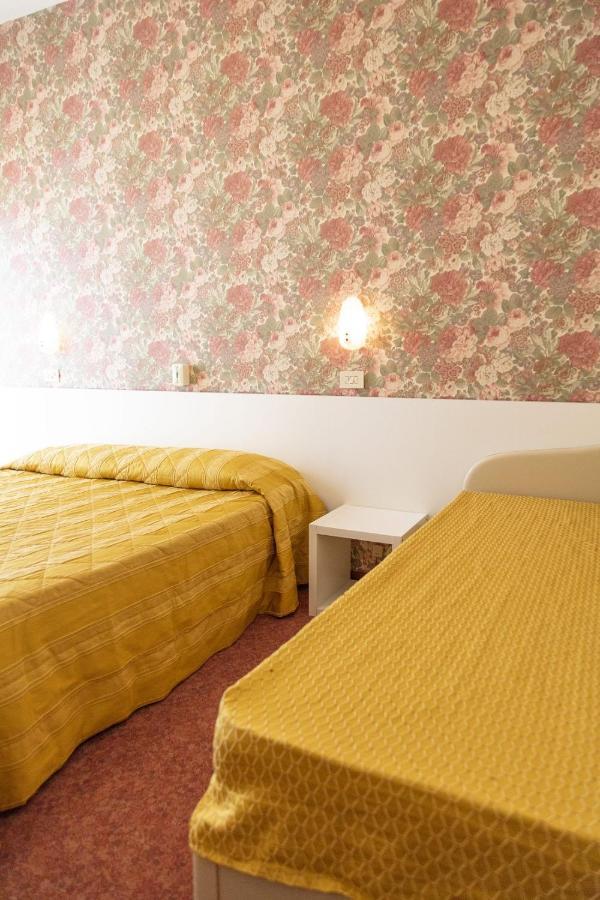 בלריה-איגאה מרינה Hotel Igea Spiaggia מראה חיצוני תמונה